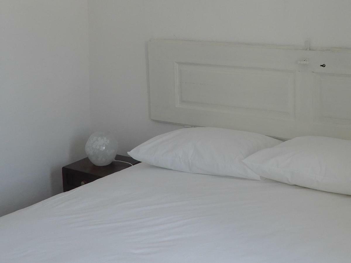 Solar Da Cumeada Bed & Breakfast เรเกงกุส ดิ มอนซารัซ ภายนอก รูปภาพ